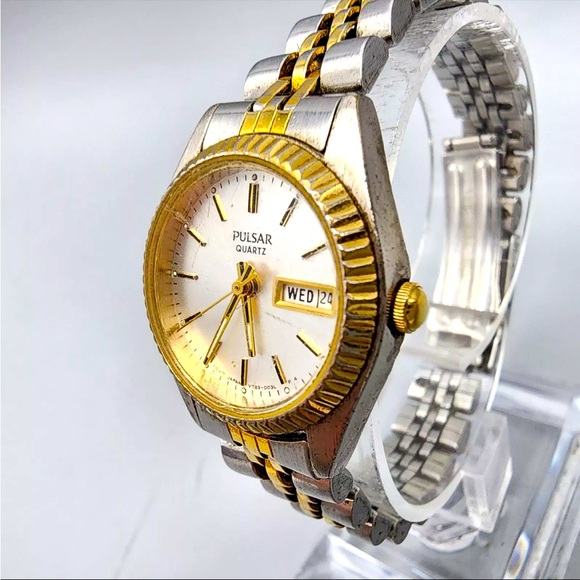 *Working* Vintage Pulsar Women’s Watch - Picture 2 of 5